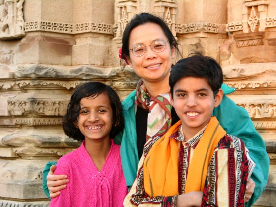 Khajuraho, India: Tourists from India and America